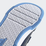 IF1734 9 FOOTWEAR Photography Detail View 2 grey