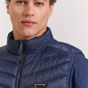 20250218094614 dc6bb8ed