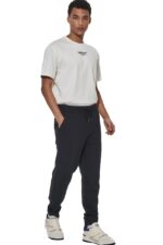 023626 01 black 5 4yqij0iephunly35